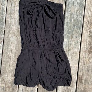 Arden B romper with 2 front pockets